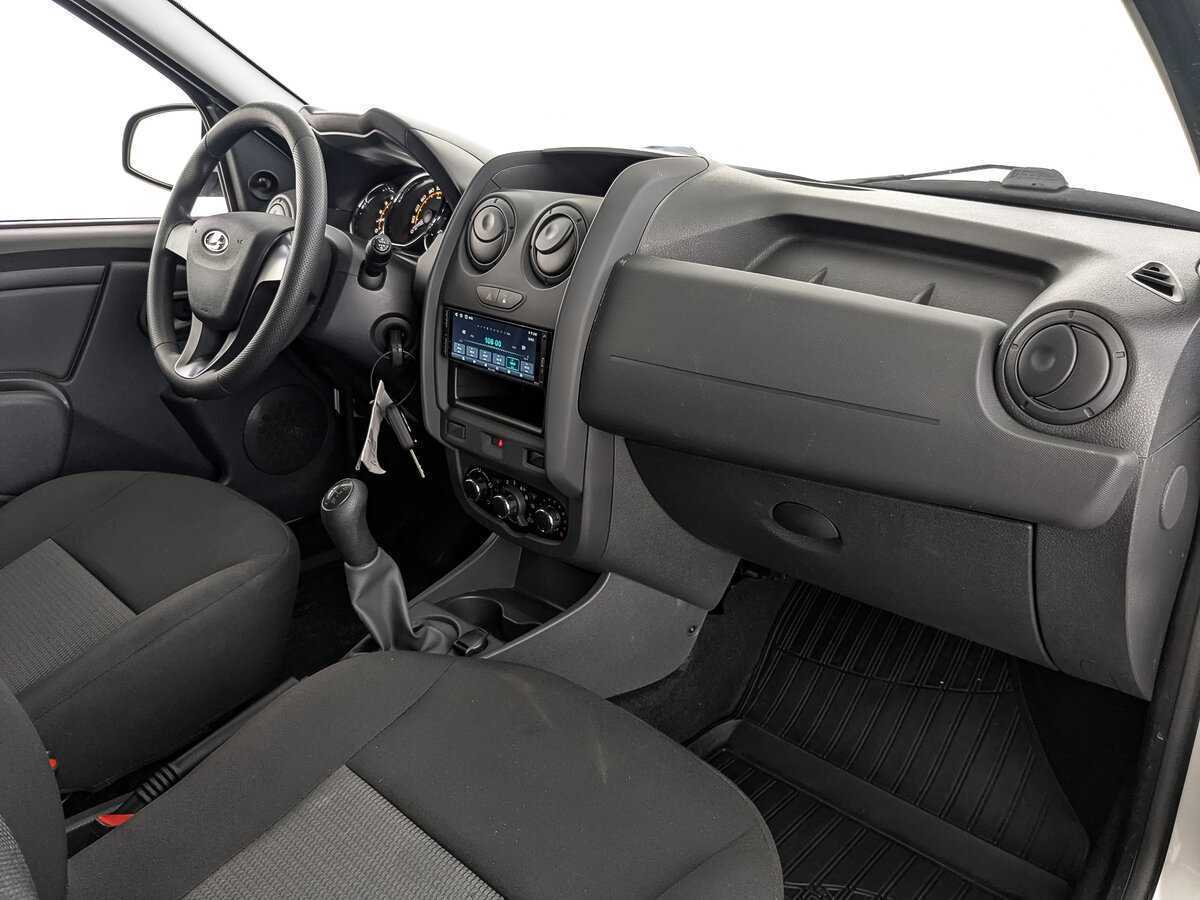 Купить Lada (ВАЗ) Largus с пробегом. Фото: #12