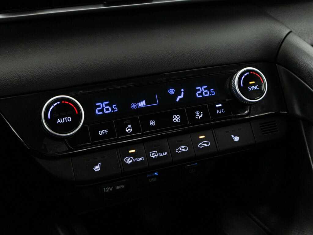 Купить Hyundai Elantra с пробегом. Фото: #15