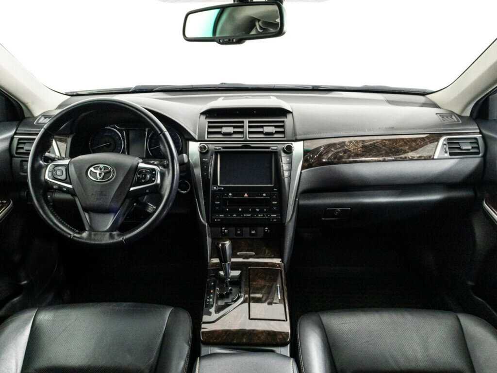 Купить Toyota Camry с пробегом. Фото: #12