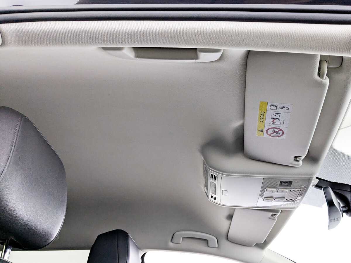 Купить Volkswagen Passat с пробегом. Фото: #22