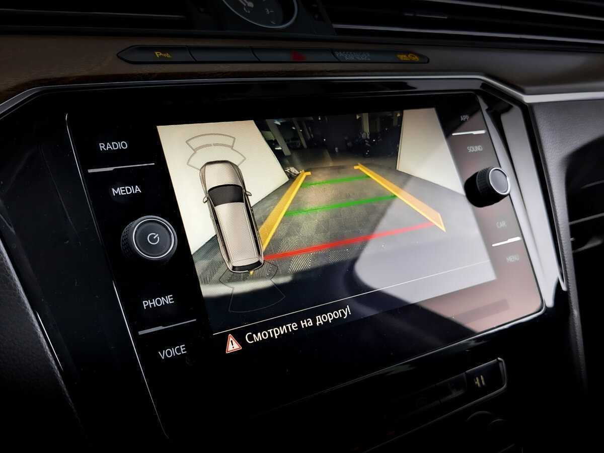 Купить Volkswagen Passat с пробегом. Фото: #26