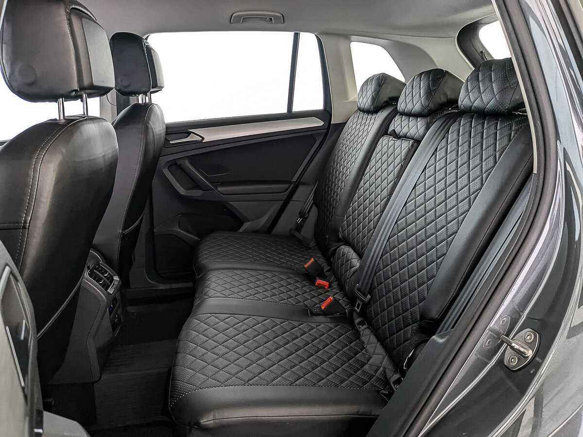 Купить Volkswagen Tiguan с пробегом. Фото: #11