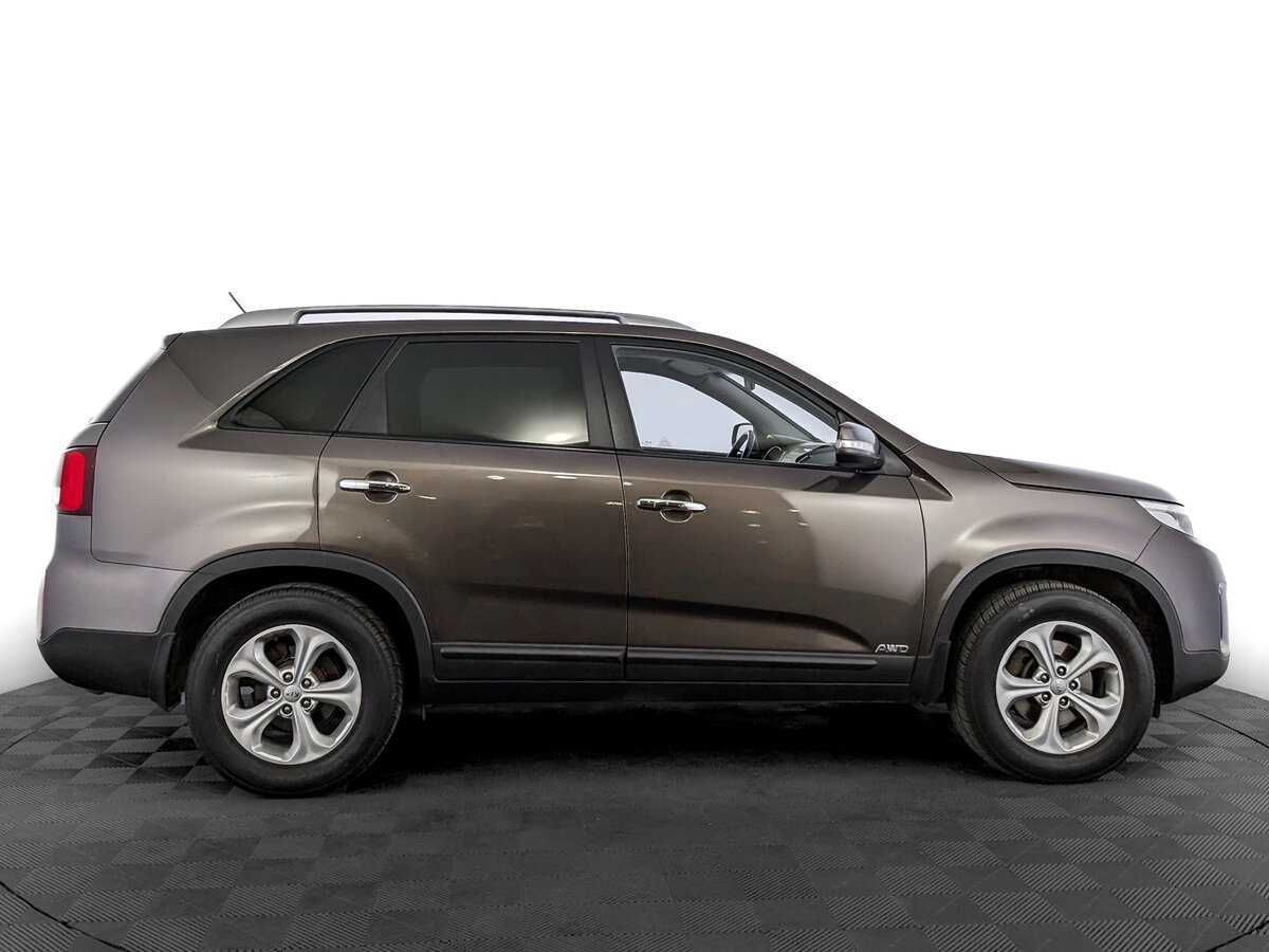 Купить Kia Sorento с пробегом. Фото: #3