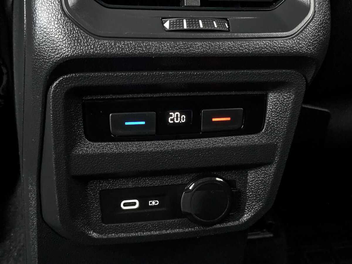 Купить Volkswagen Tiguan с пробегом. Фото: #29