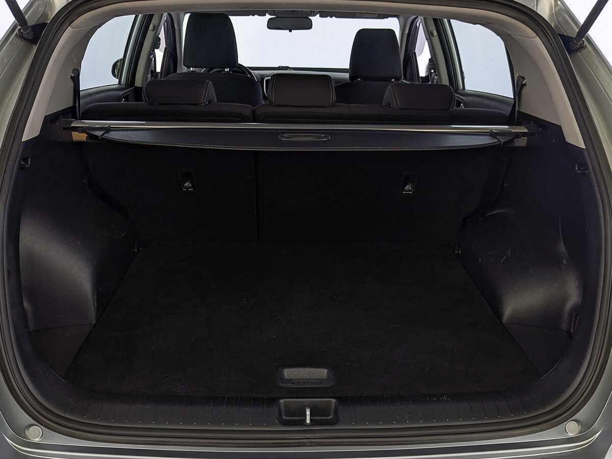 Купить Kia Sportage с пробегом. Фото: #9