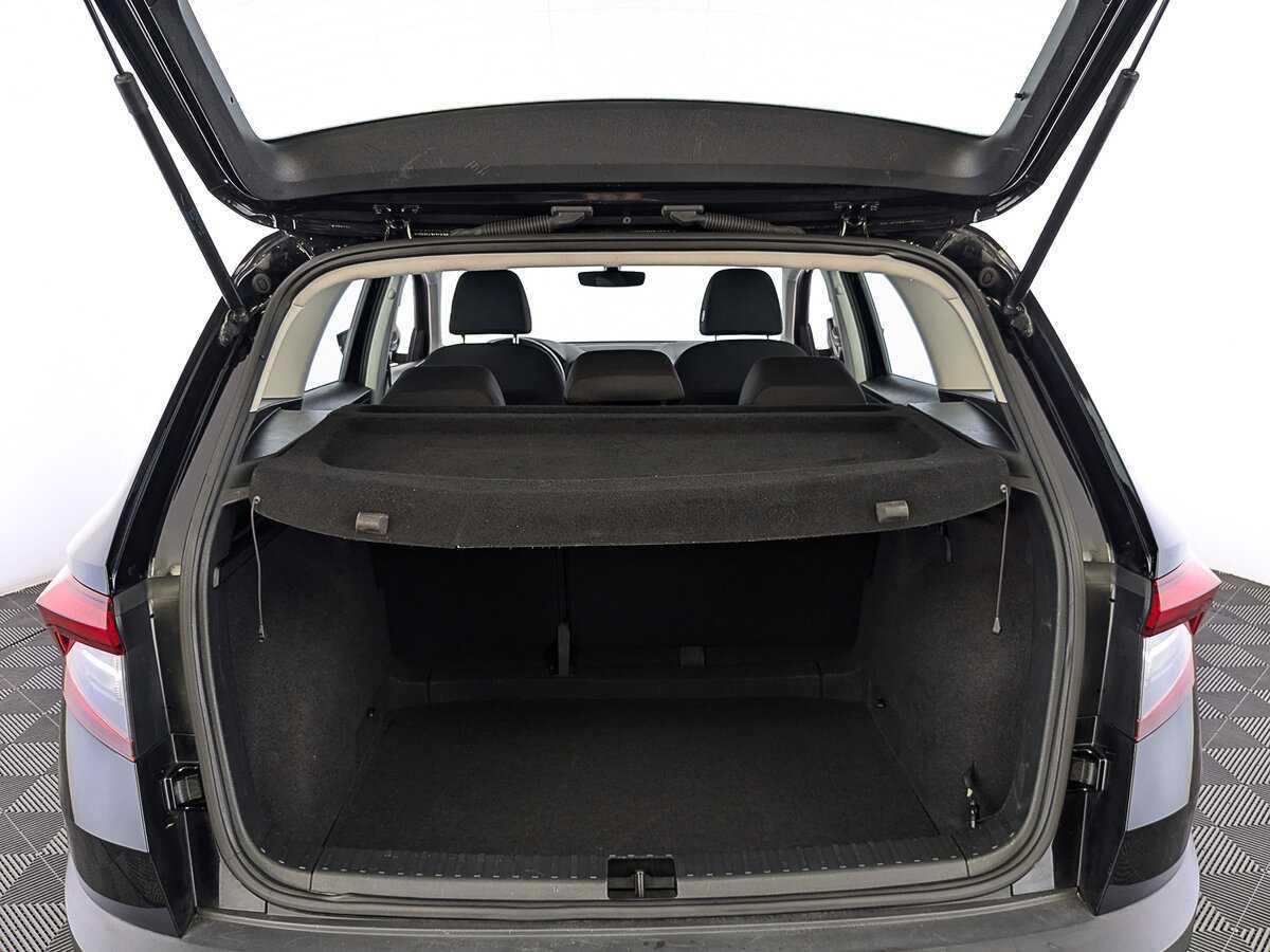 Купить Skoda Karoq с пробегом. Фото: #9