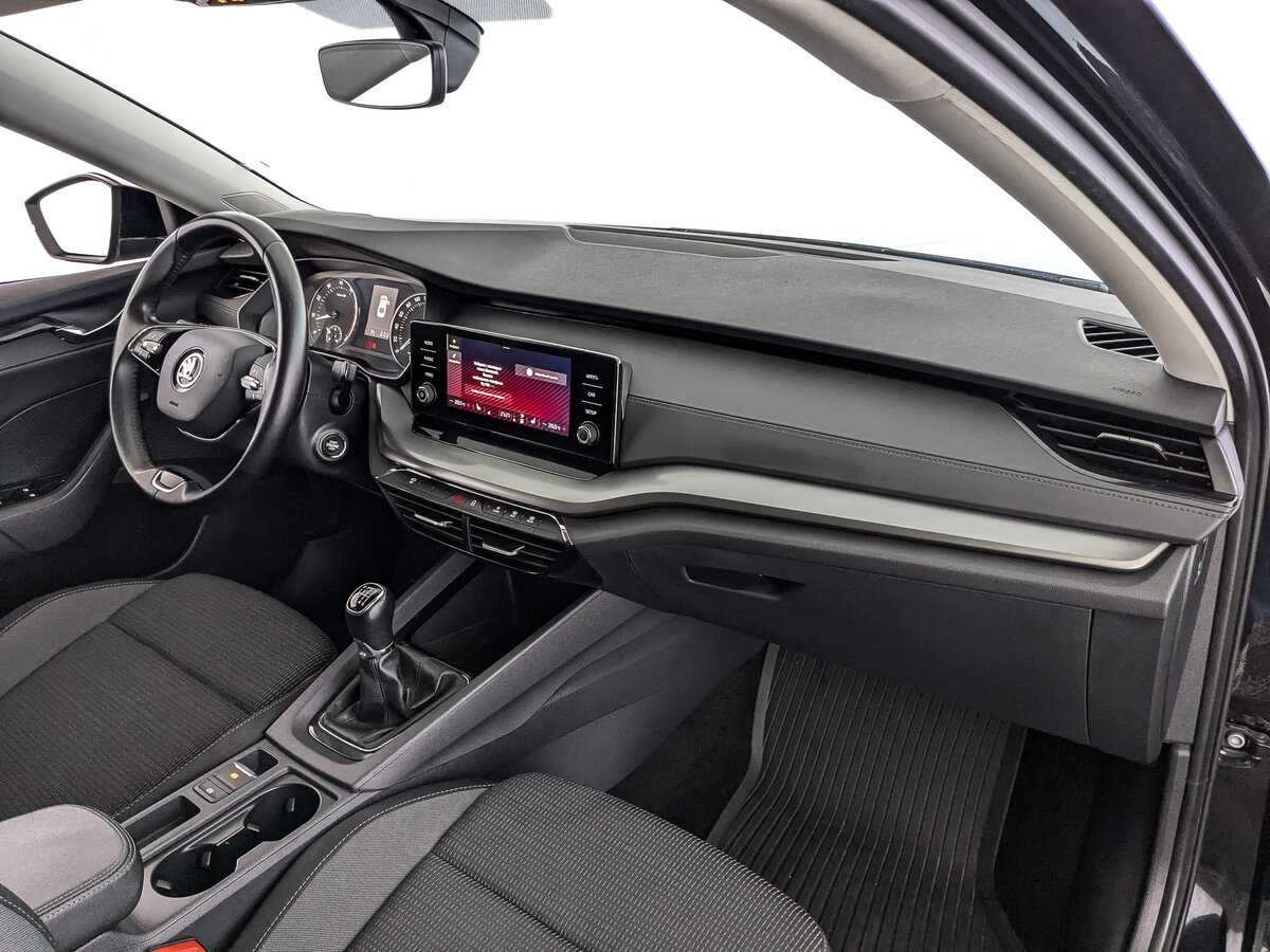 Купить Skoda Octavia с пробегом. Фото: #10