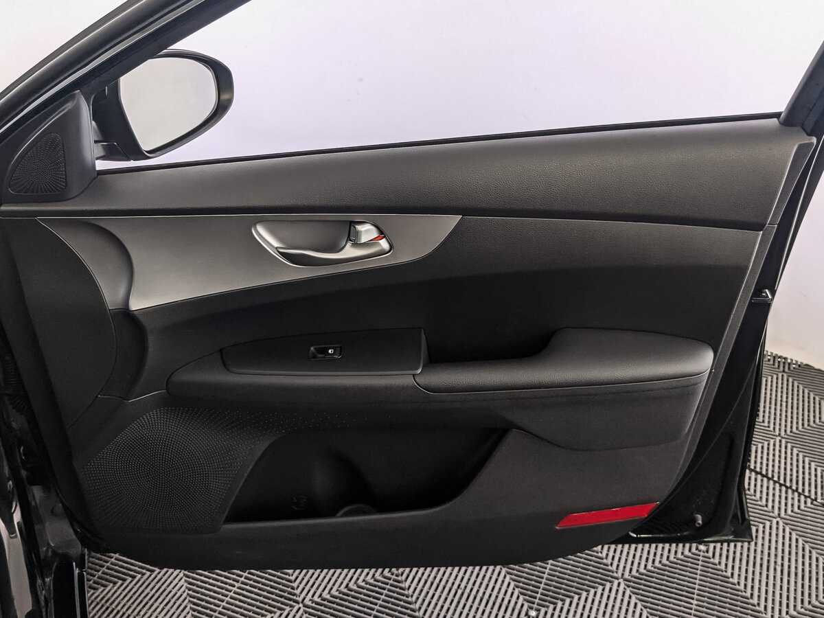 Купить Kia Cerato с пробегом. Фото: #22