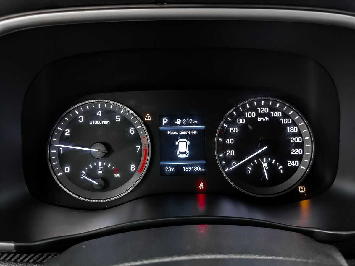 Купить Hyundai Tucson с пробегом. Фото: #15