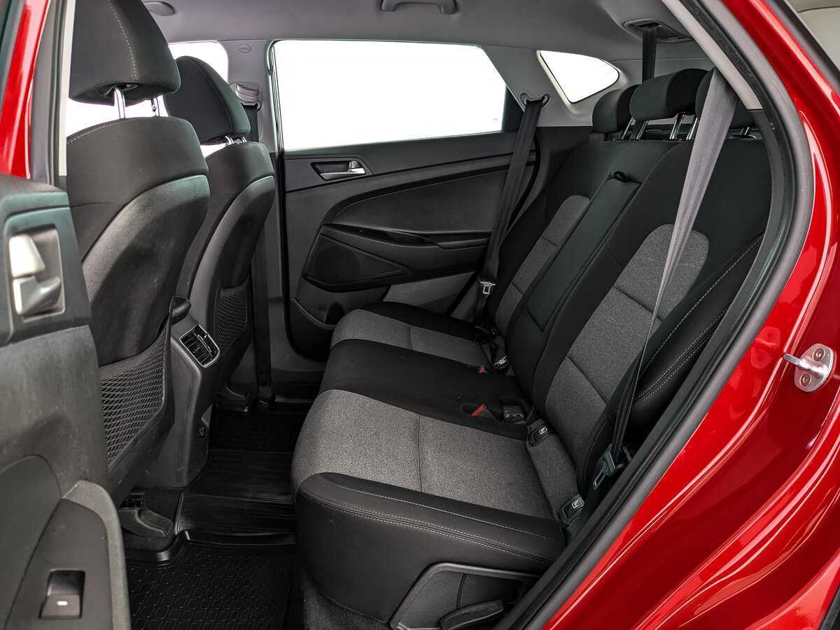 Купить Hyundai Tucson с пробегом. Фото: #17