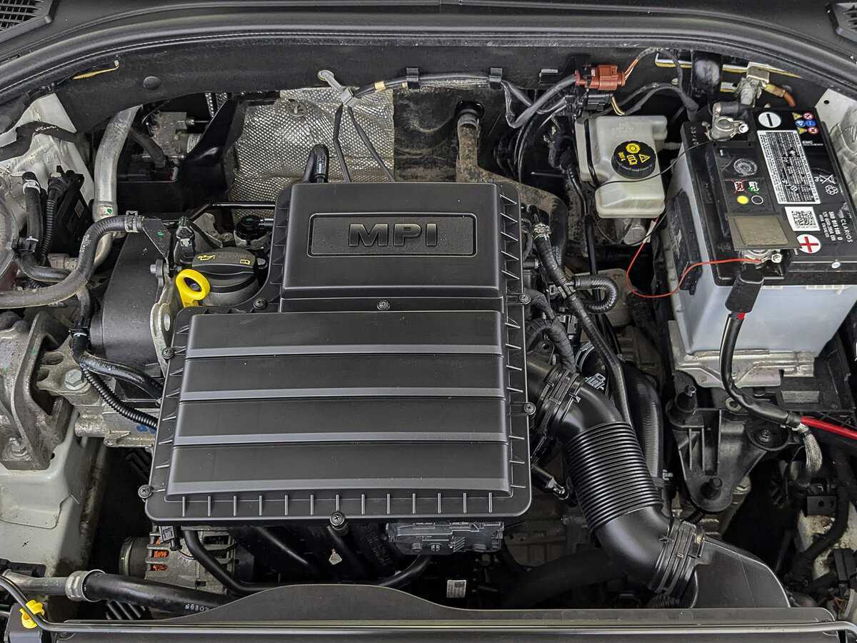 Купить Volkswagen Jetta с пробегом. Фото: #8