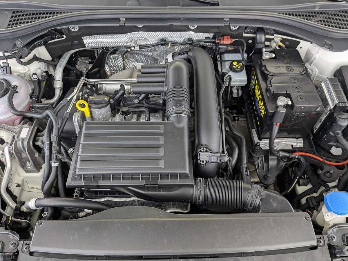 Купить Skoda Superb с пробегом. Фото: #8