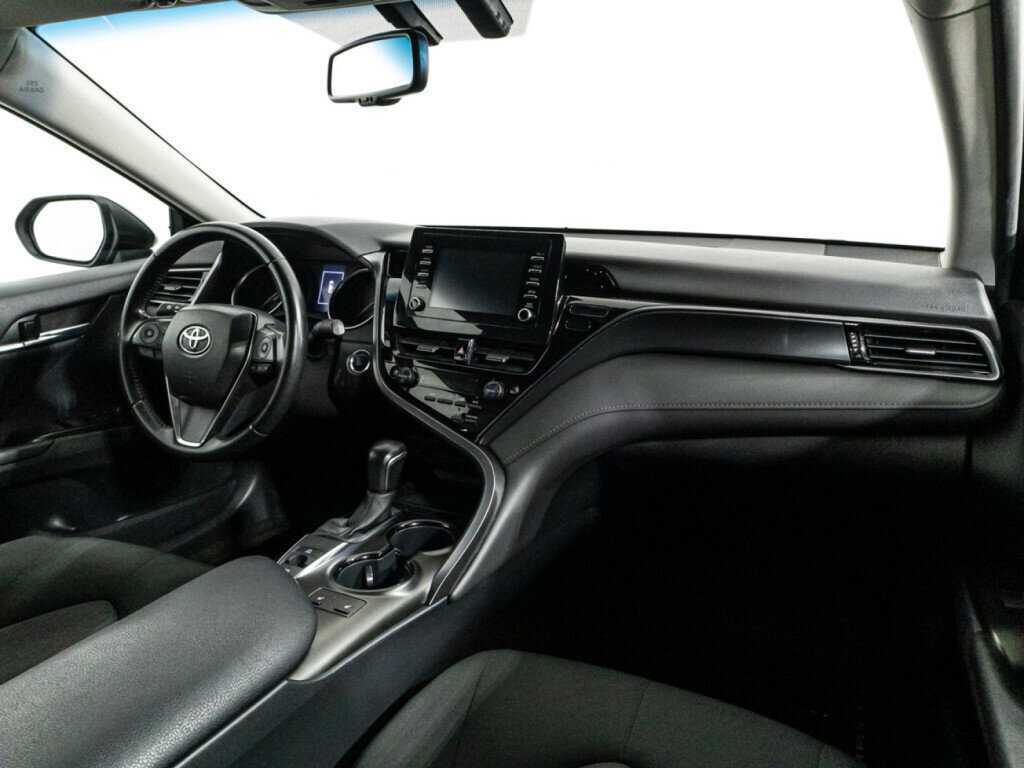 Купить Toyota Camry с пробегом. Фото: #8