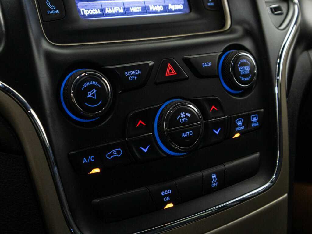 Купить Jeep Grand Cherokee с пробегом. Фото: #14