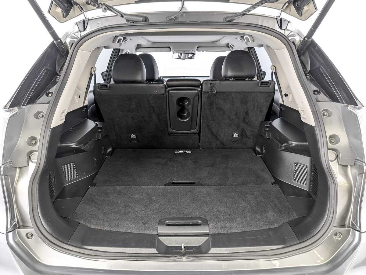 Купить Nissan X-Trail с пробегом. Фото: #9