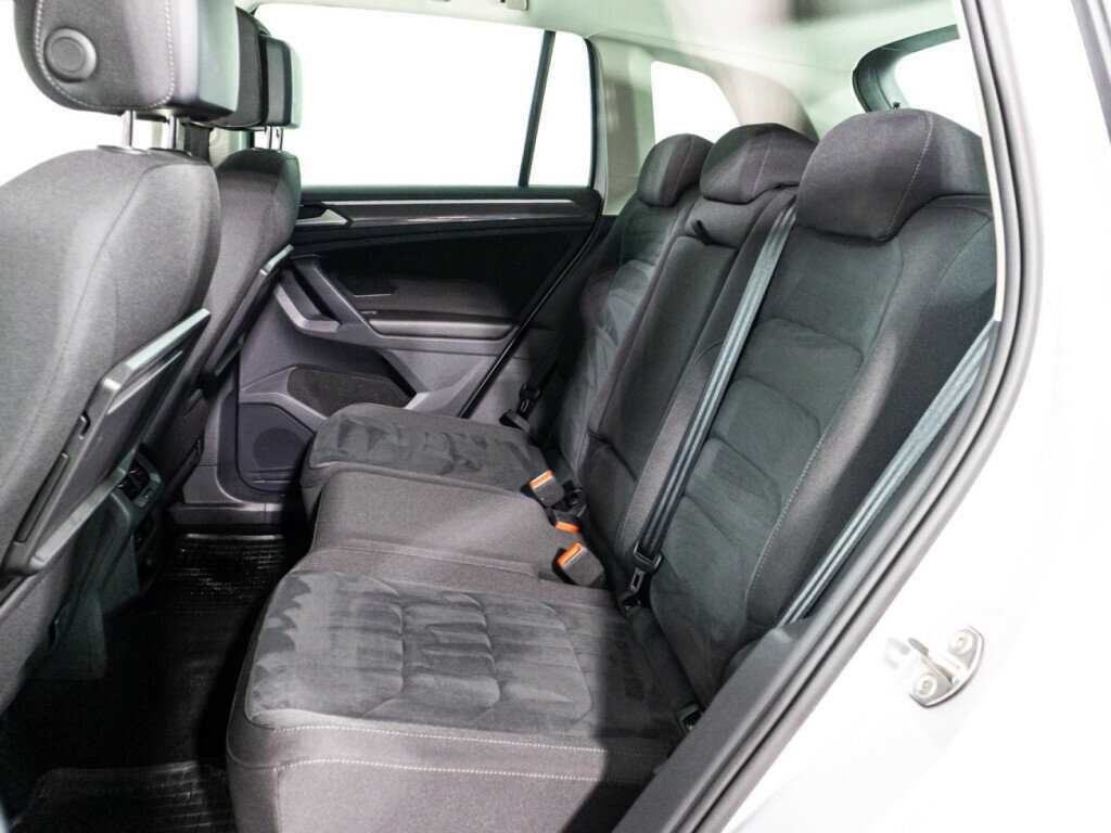 Купить Volkswagen Tiguan с пробегом. Фото: #9