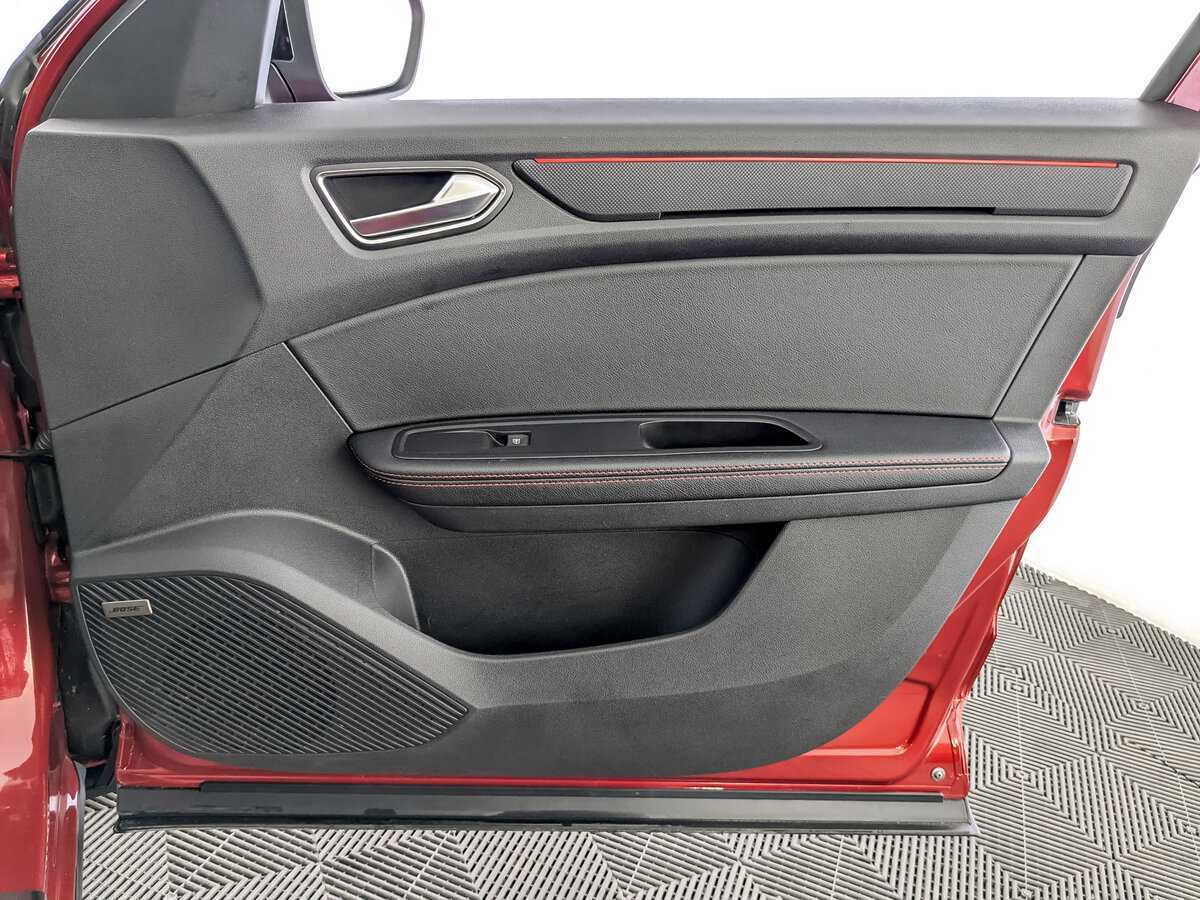 Купить Renault Arkana с пробегом. Фото: #22