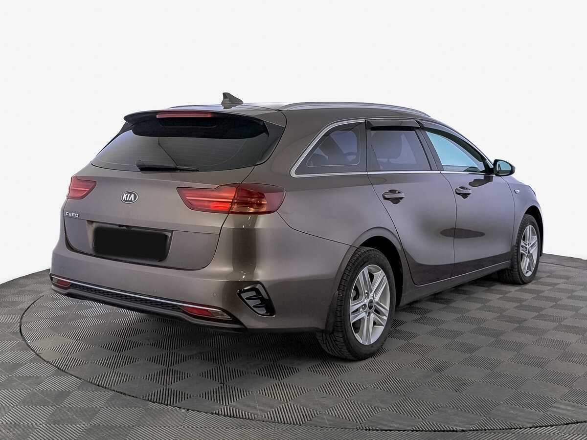 Купить Kia Ceed с пробегом. Фото: #4