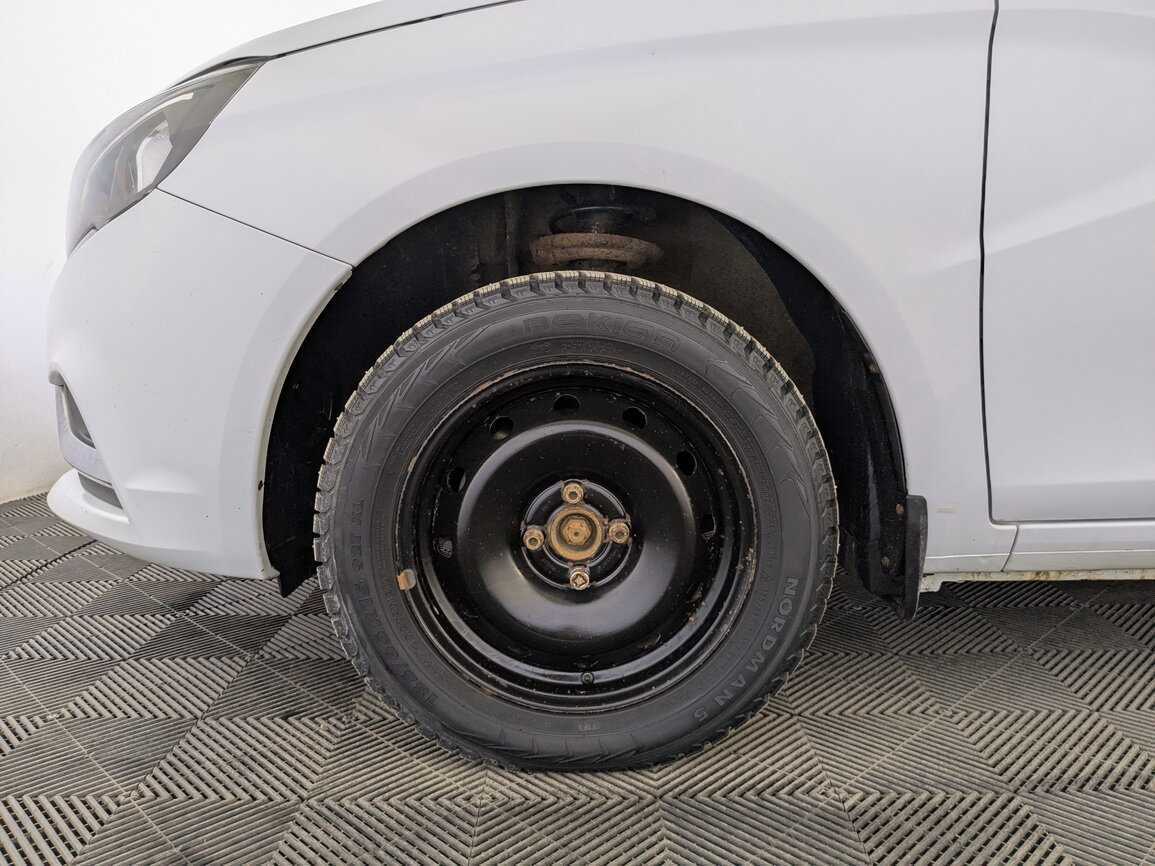 Купить Lada (ВАЗ) Vesta с пробегом. Фото: #12