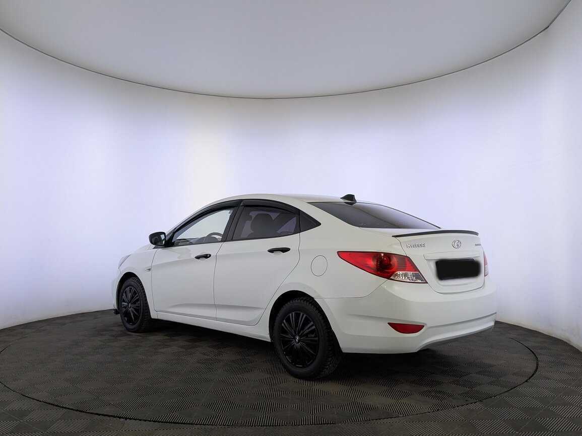 Купить Hyundai Solaris с пробегом. Фото: #6