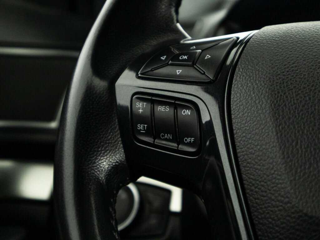 Купить Ford Explorer с пробегом. Фото: #16