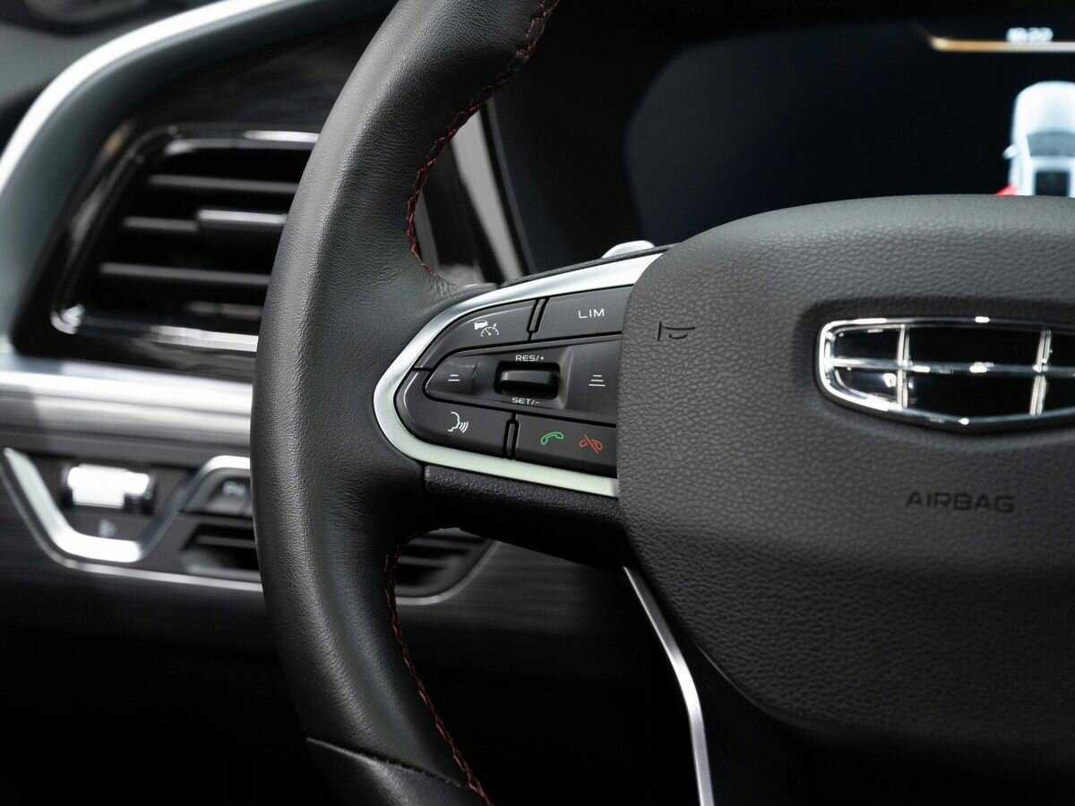 Купить Geely Tugella с пробегом. Фото: #16