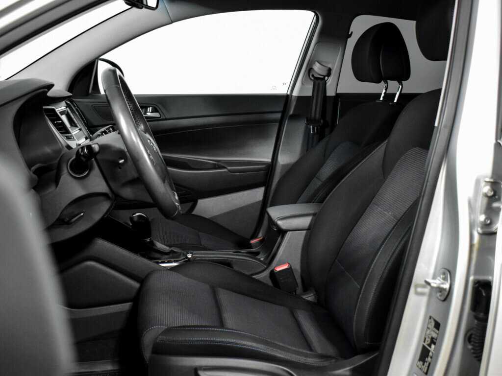 Купить Hyundai Tucson с пробегом. Фото: #10