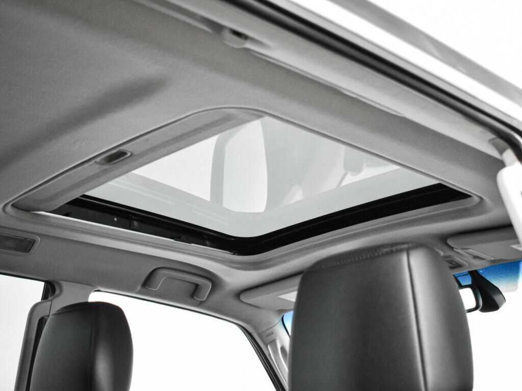 Купить Mitsubishi Pajero с пробегом. Фото: #16