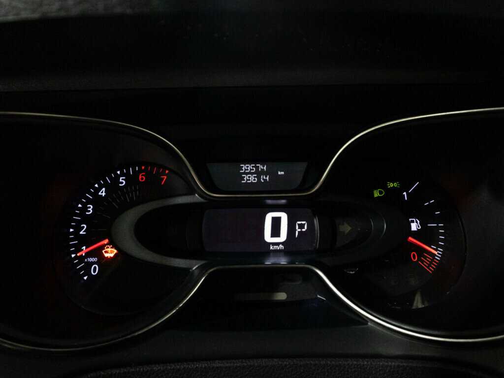 Купить Renault Kaptur с пробегом. Фото: #11