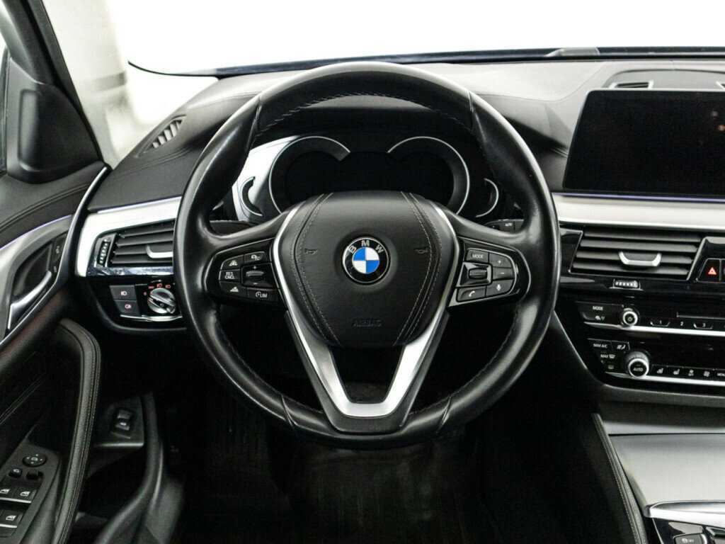 Купить BMW 5 серии с пробегом. Фото: #22