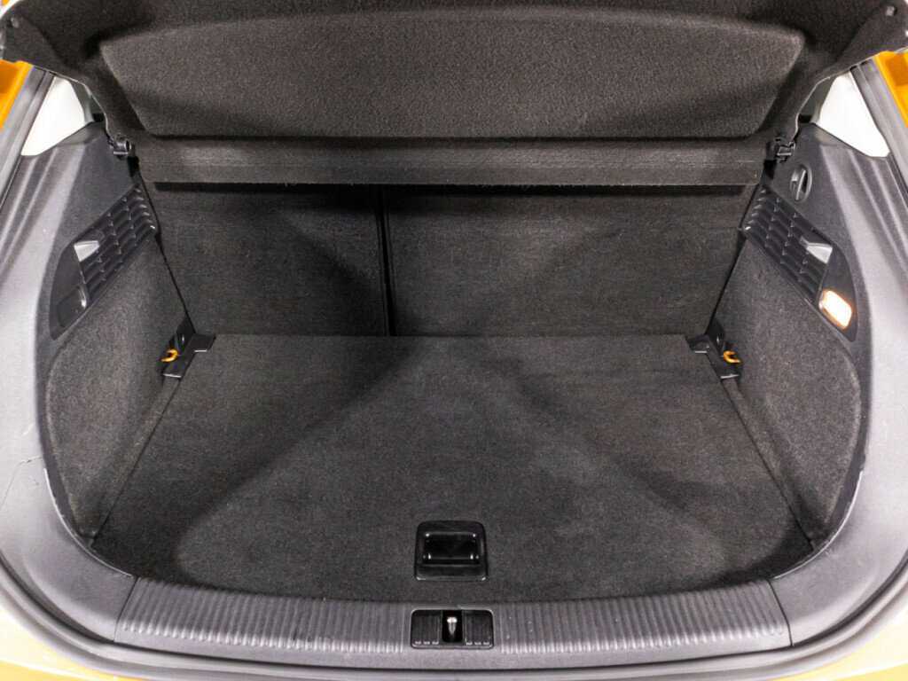 Купить Audi A1 с пробегом. Фото: #14