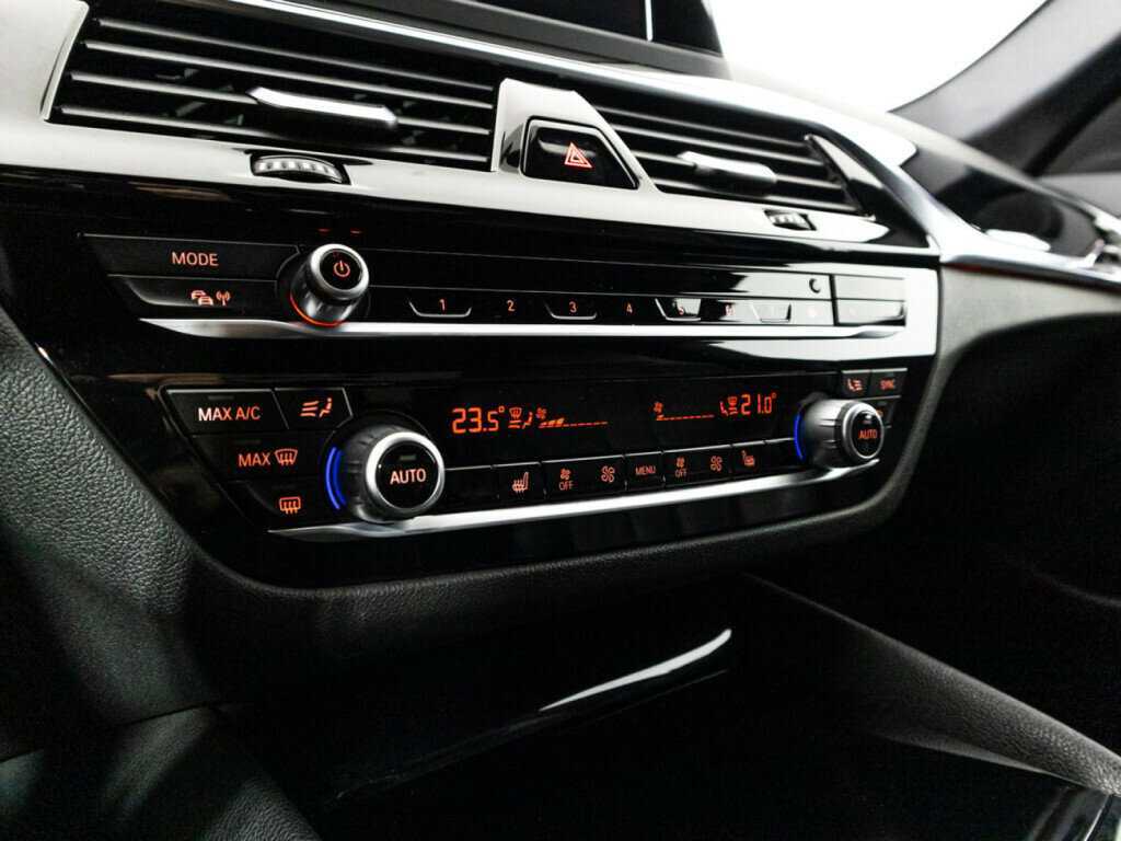 Купить BMW 5 серии с пробегом. Фото: #17