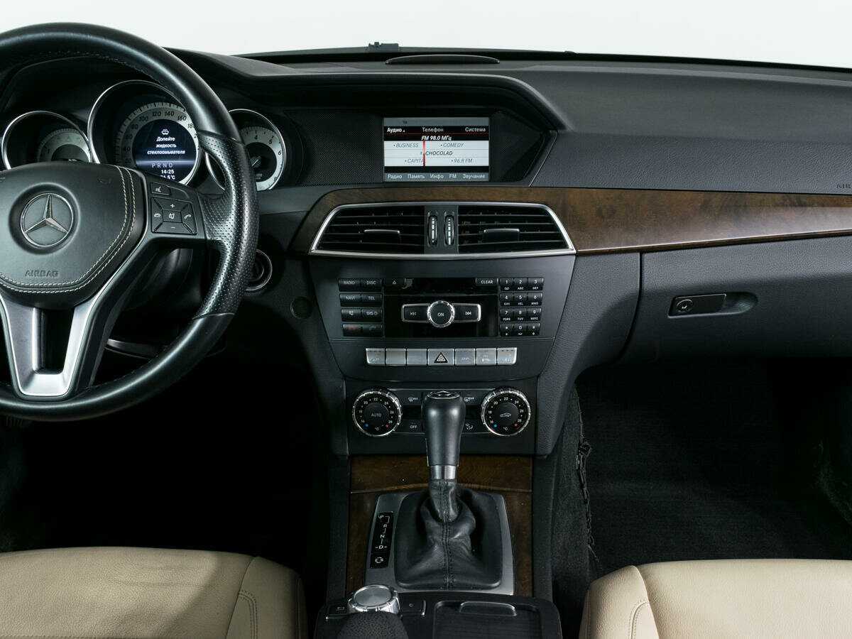 Купить Mercedes-Benz C-Класс с пробегом. Фото: #8