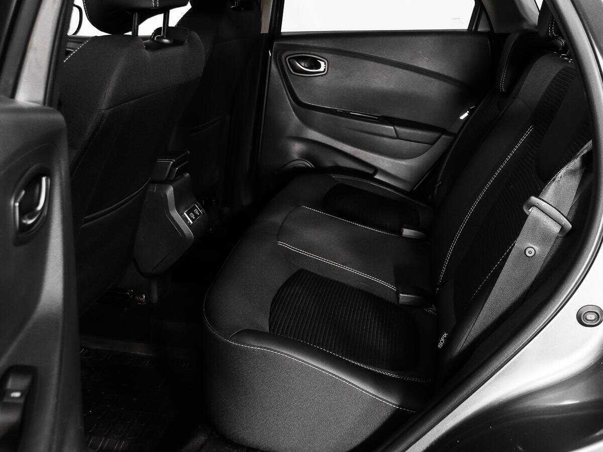Купить Renault Kaptur с пробегом. Фото: #8