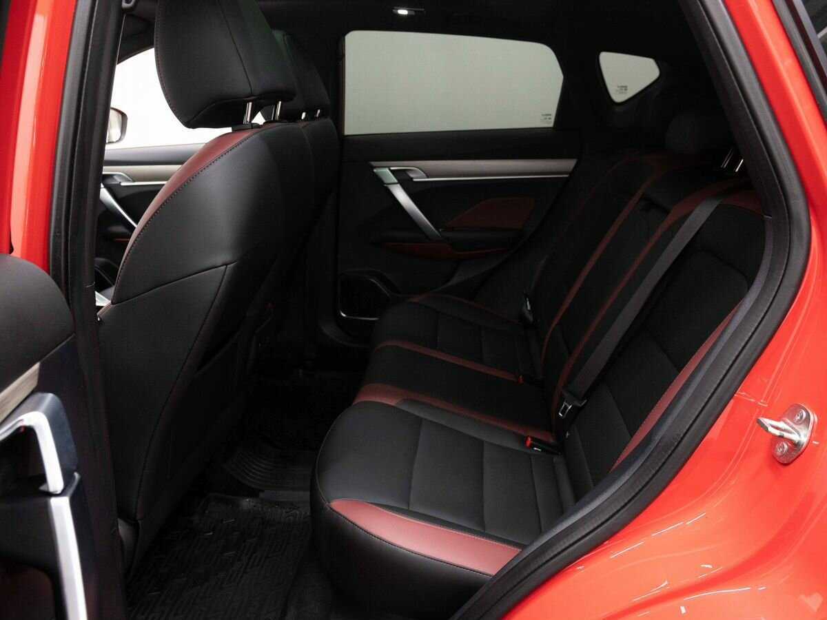 Купить Geely Coolray с пробегом. Фото: #8