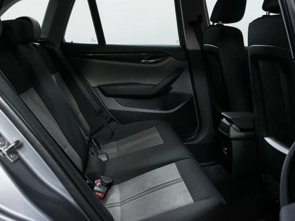 Купить BMW X1 с пробегом. Фото: #9