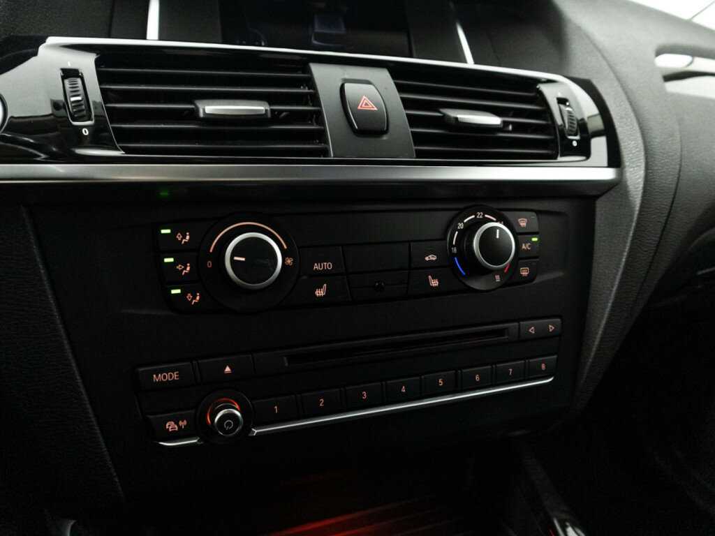 Купить BMW X3 с пробегом. Фото: #17