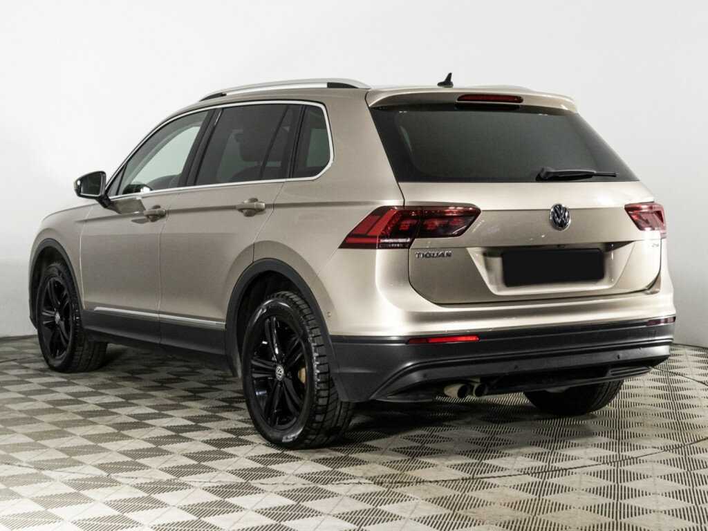 Купить Volkswagen Tiguan с пробегом. Фото: #6