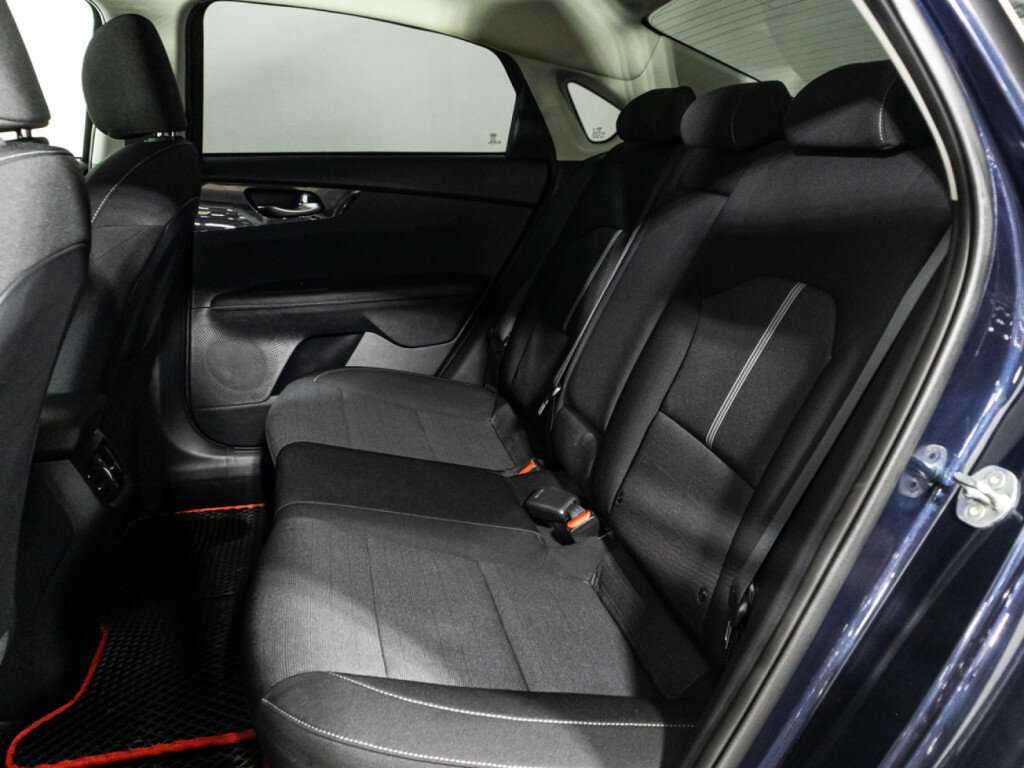 Купить Kia Cerato с пробегом. Фото: #9