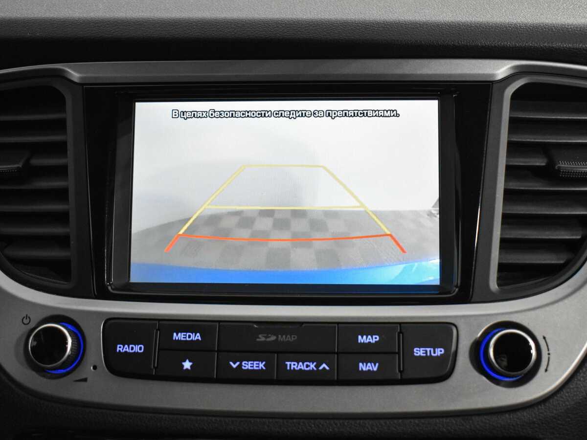 Купить Hyundai Solaris с пробегом. Фото: #15