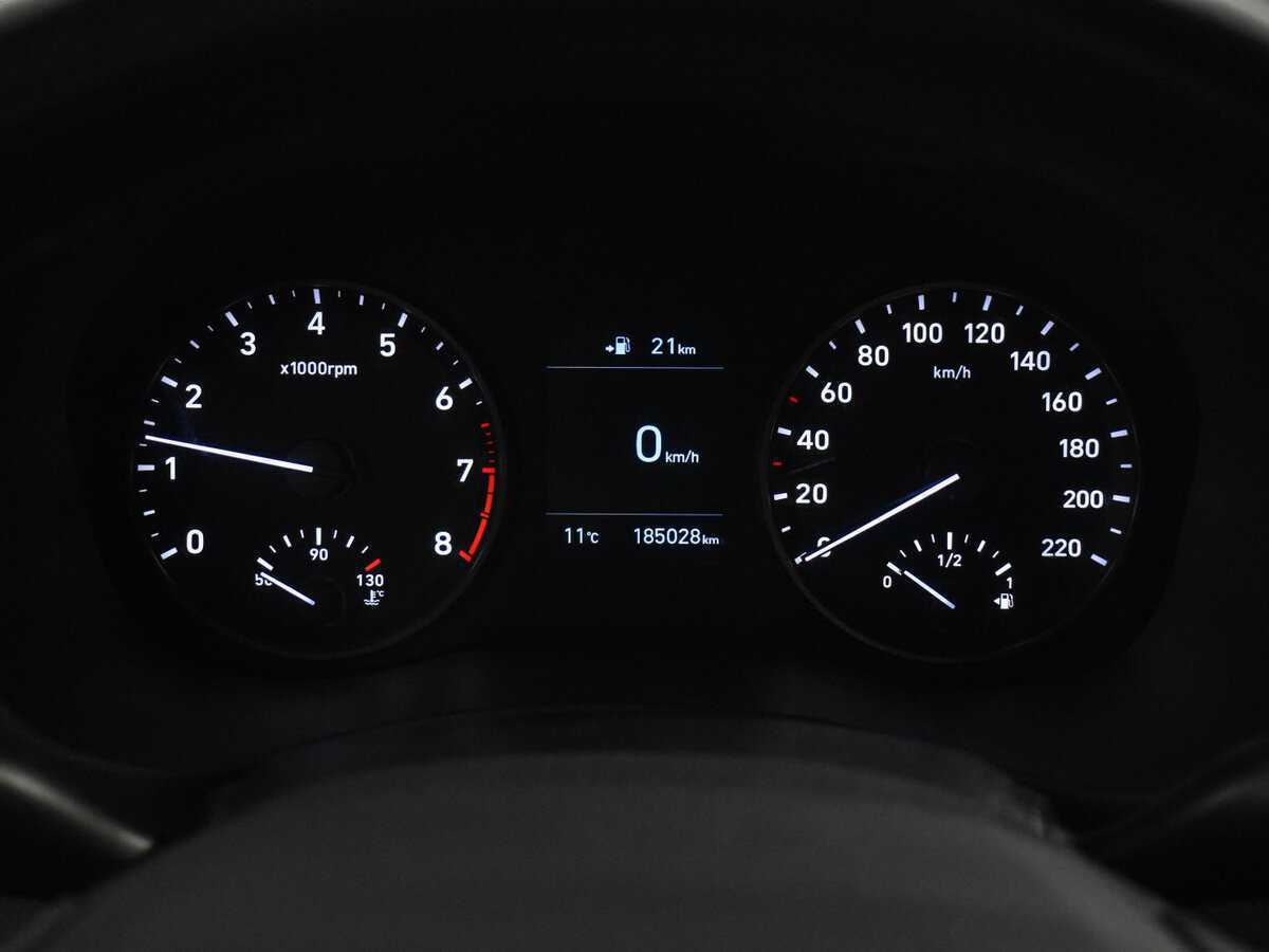 Купить Hyundai Solaris с пробегом. Фото: #17