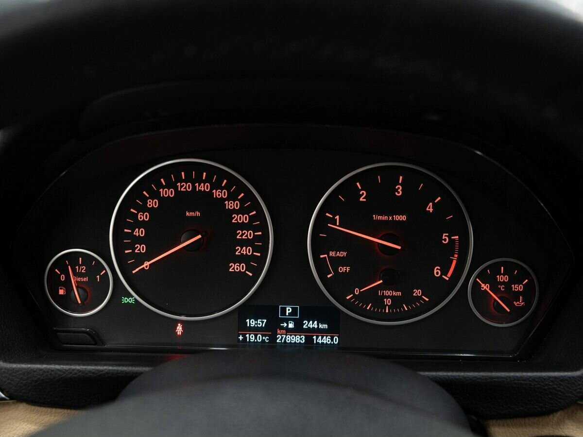 Купить BMW 3 серии с пробегом. Фото: #16