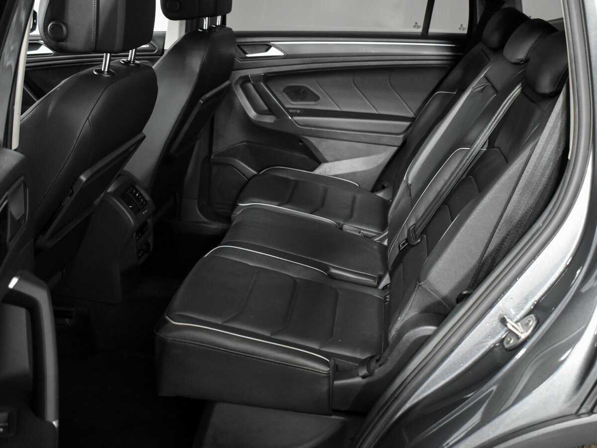 Купить Volkswagen Tiguan с пробегом. Фото: #11