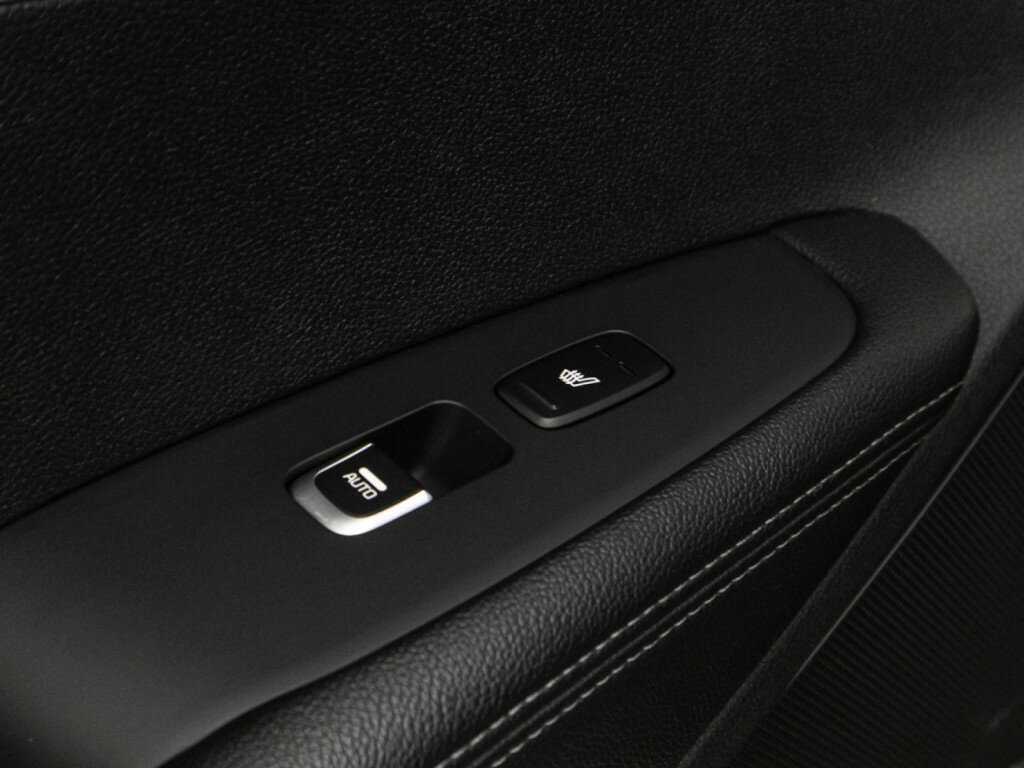 Купить Kia Sorento с пробегом. Фото: #24