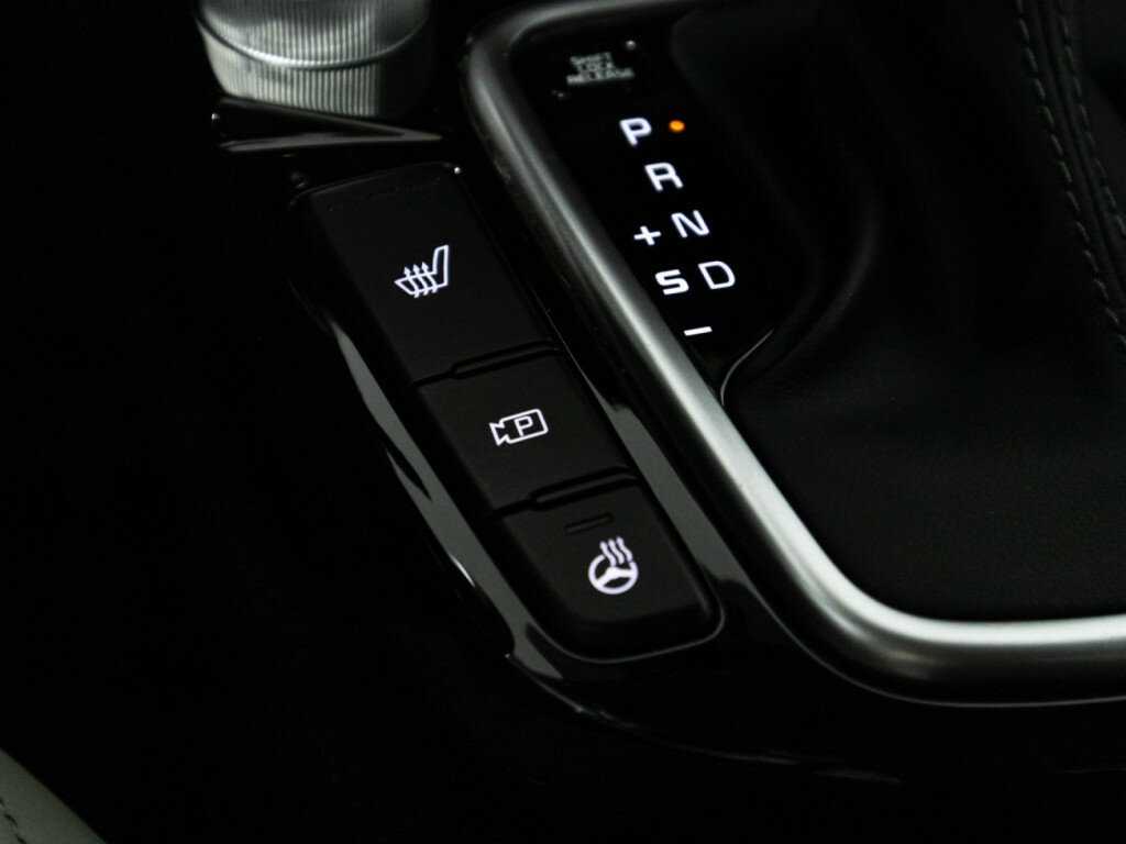 Купить Kia Seltos с пробегом. Фото: #16