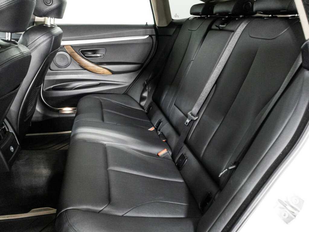 Купить BMW 3 серии с пробегом. Фото: #9