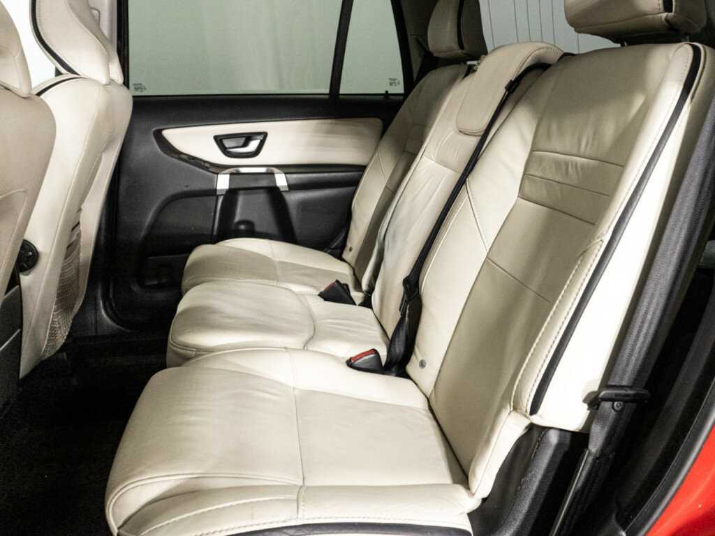 Купить Volvo XC90 с пробегом. Фото: #9