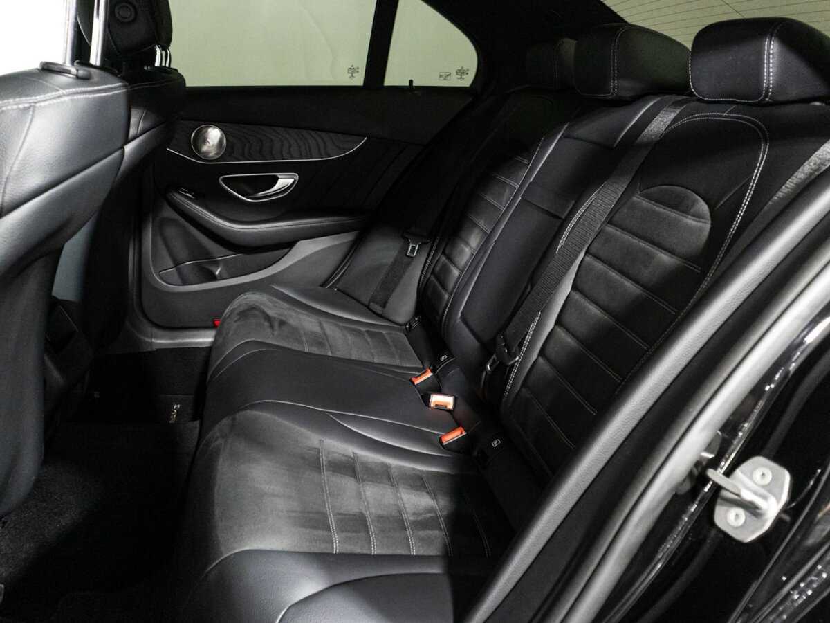 Купить Mercedes-Benz C-Класс с пробегом. Фото: #9