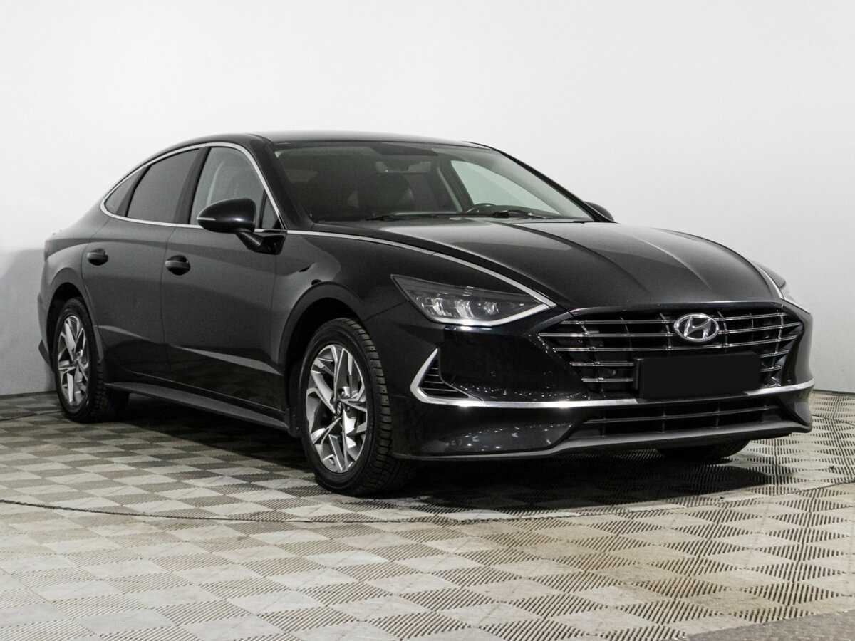Купить Hyundai Sonata с пробегом. Фото: #2