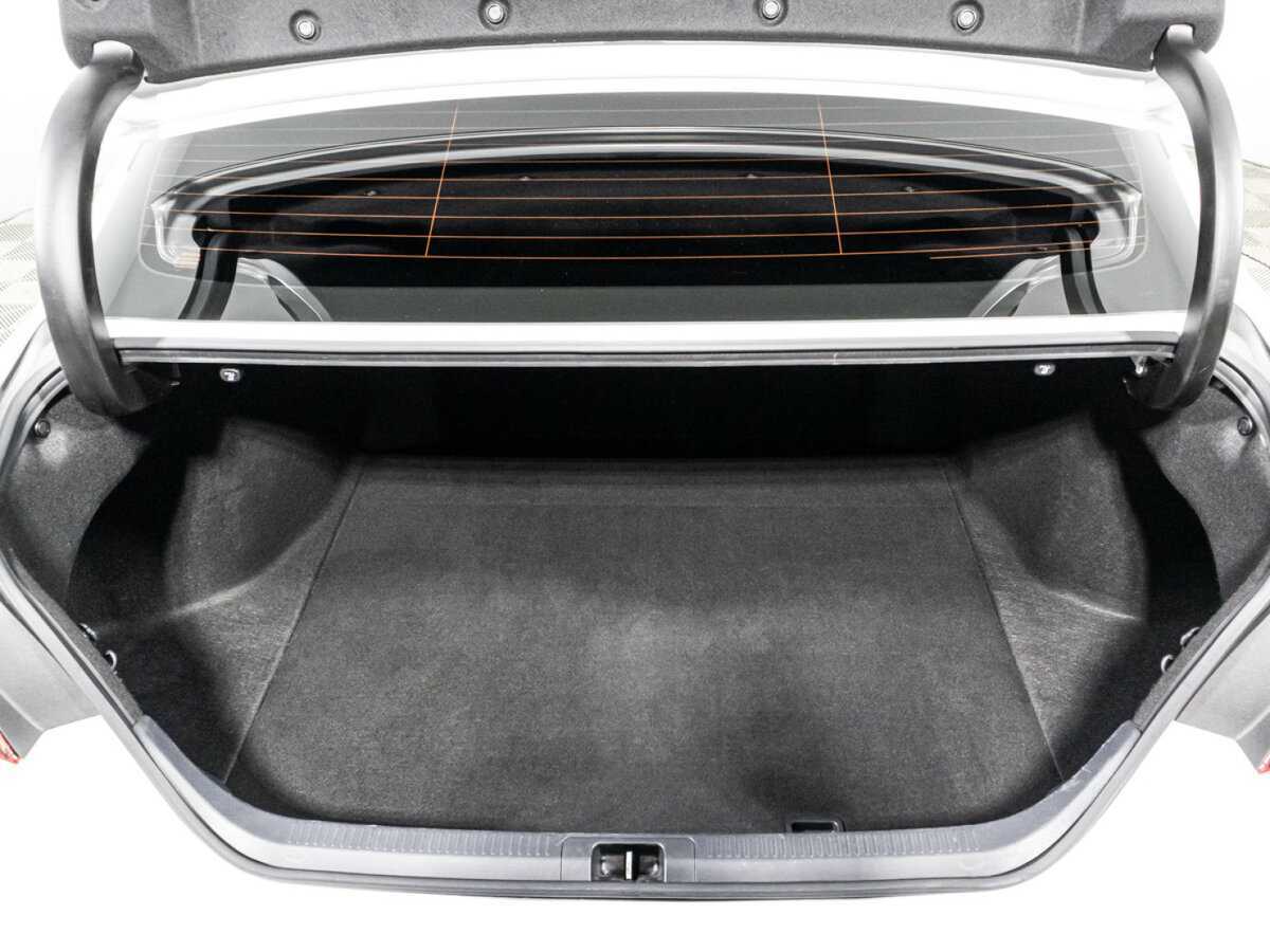 Купить Toyota Camry с пробегом. Фото: #12